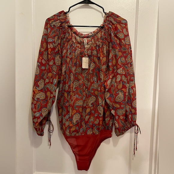 NWT FREE PEOPLE Sundown Paisley Bodysuit in Rust Size Medium - Picture 4 of 8